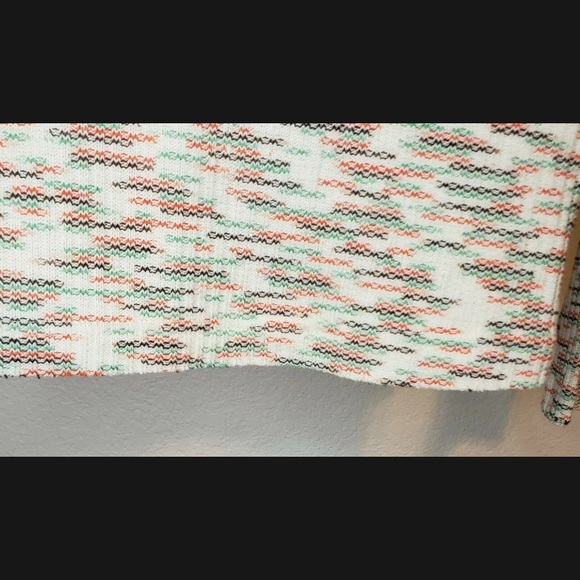 Long Sleeve High Low Space Dye V Neck Sweater - Picture 7 of 14